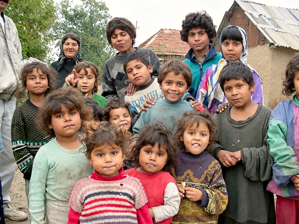 Children of Lazareni, Romania, in October 2001